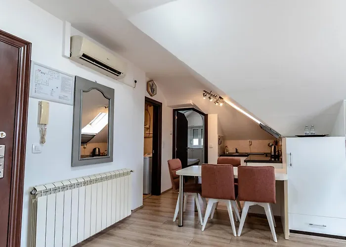 Rooftop Διαμέρισμα Arandjelovac